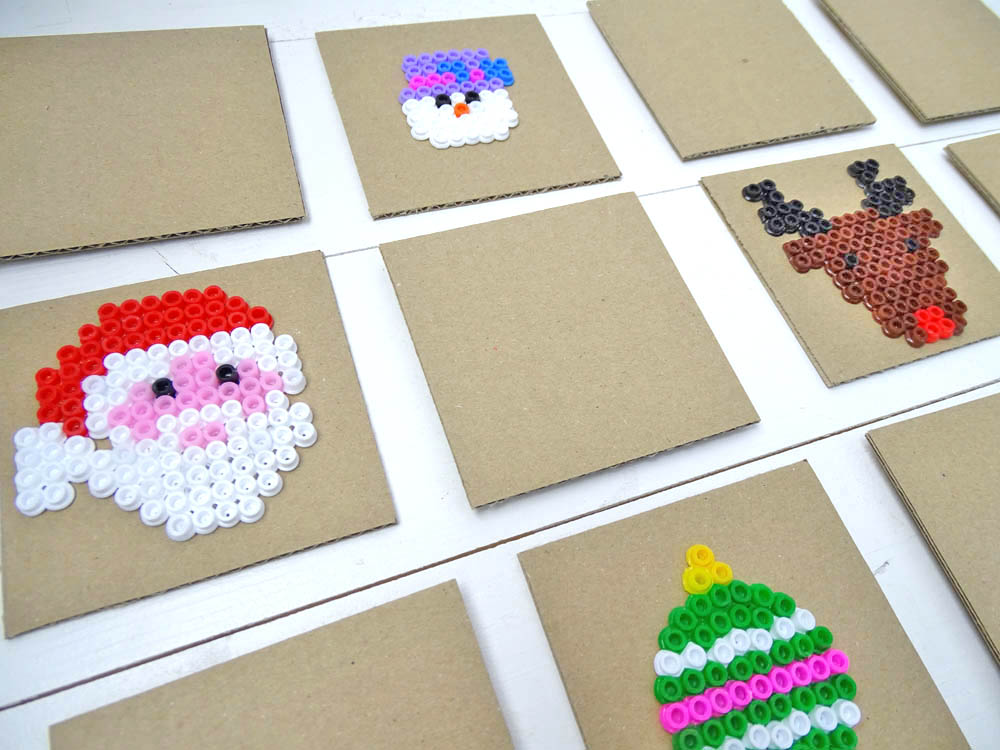 Tierisches Weihnachts Memory Aus Bugelperlen Dezentpink Diy Ideen Fur Kinder